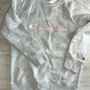 NEW Girls Champion Crewneck Sweatshirt Size M